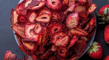 فروش توت فرنگی خشک